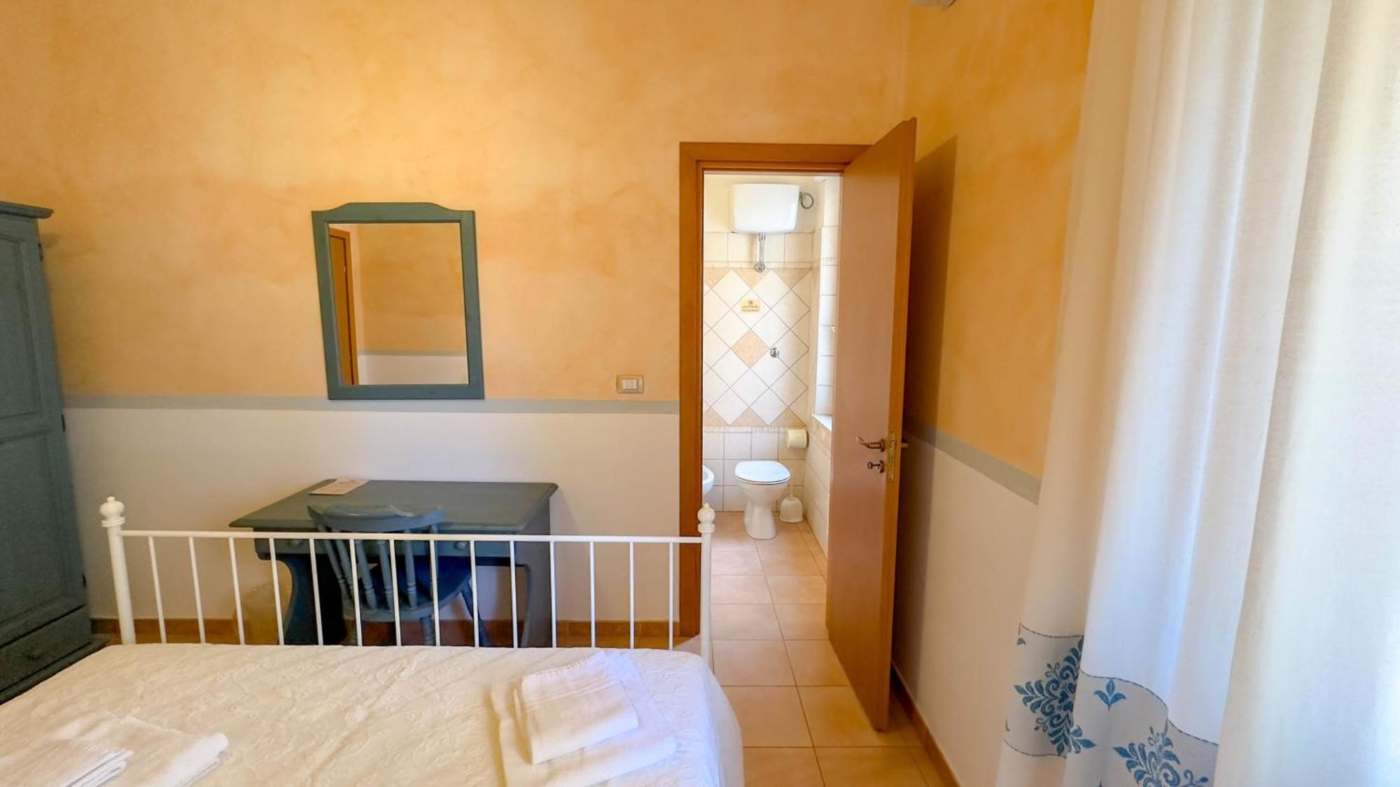 Su Recreu 'E Mare Hotel Bosa Marina Buitenkant foto