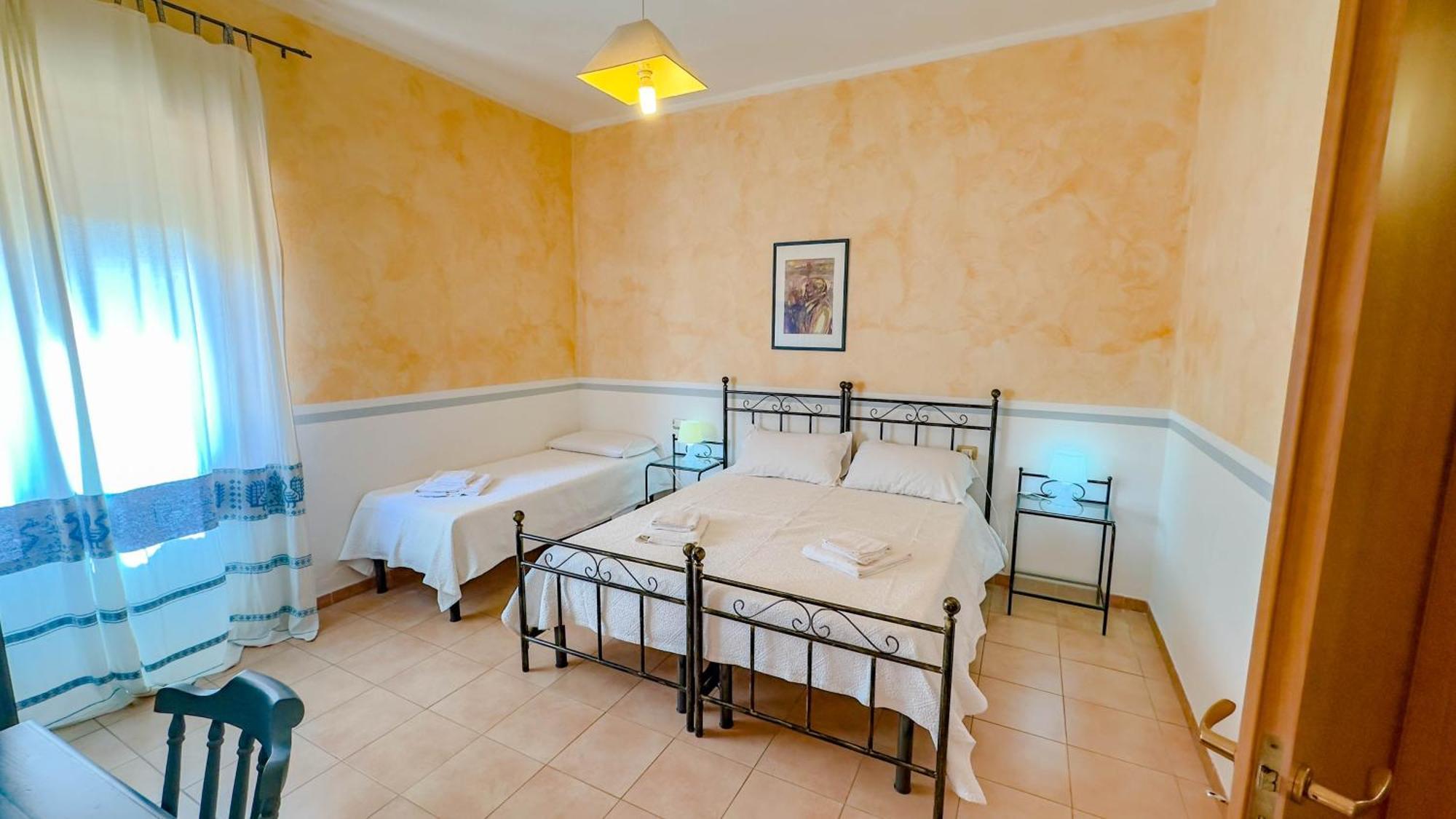 Su Recreu 'E Mare Hotel Bosa Marina Buitenkant foto